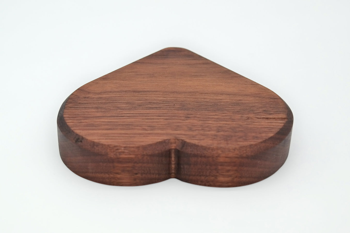 Walnut Wooden Heart Valet Tray, Walnut Wood Catchall, Wood Heart Tray for Jewelry, Wooden Heart Jewelry Holder, Heart Shaped Jewelry Dish,