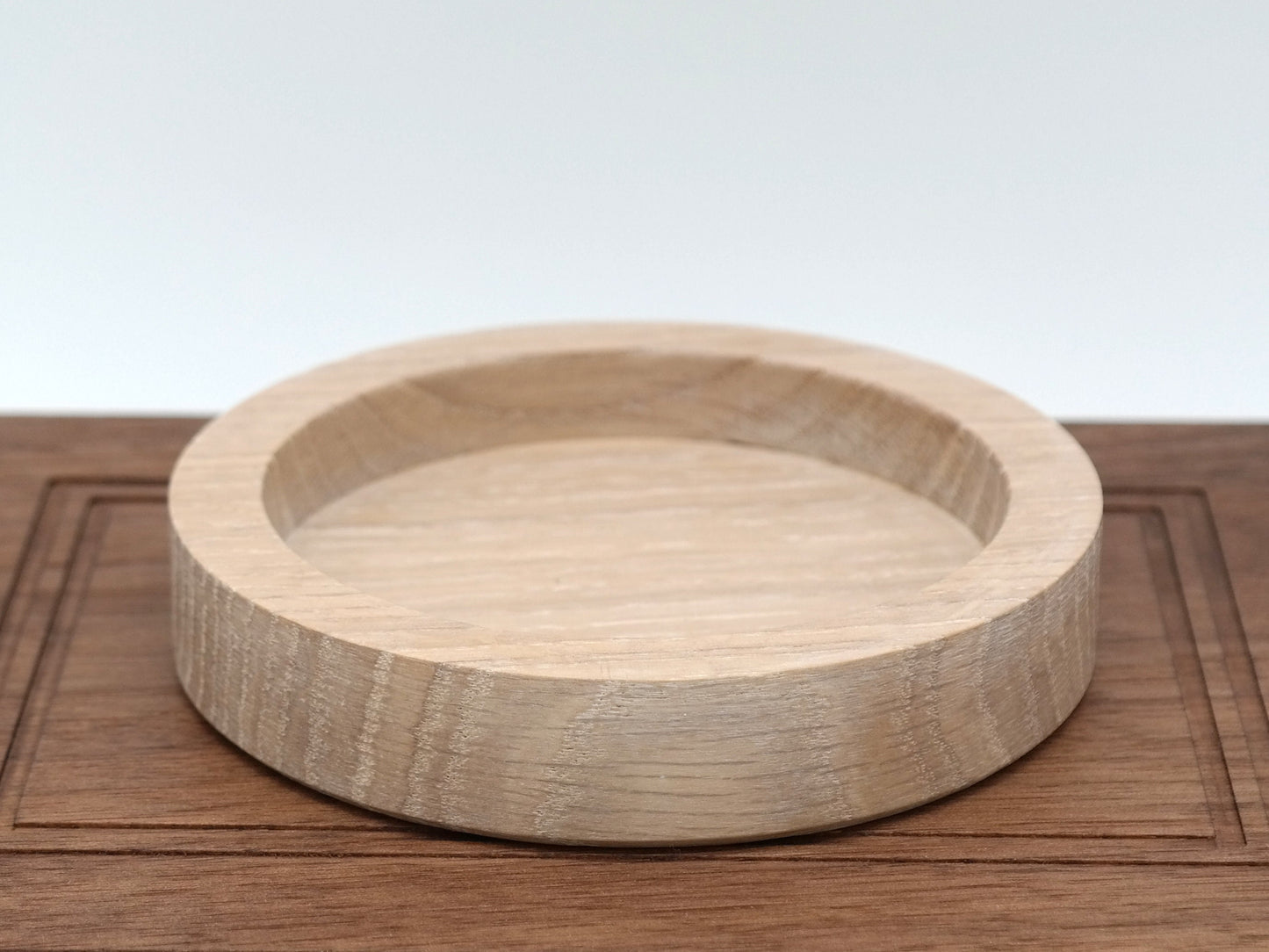 Oak Catchall, Cerused Oak, White Oak Tray, Oak Tray, Wooden Oak tray, Round Tray, Ring Dish,  Nightstand tray, Wooden Valet tray