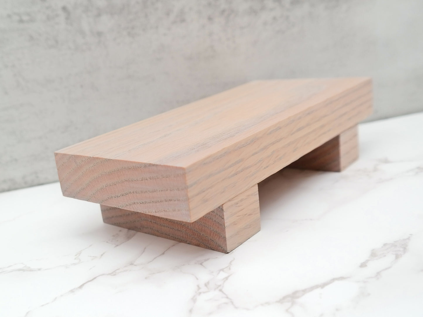 Red Oak Wood Riser for Kitchen counter, Kitchen and Bathroom Decorative Soap Tray, Wood Pedestal stand for Plants, Soap Riser Kitchen sink